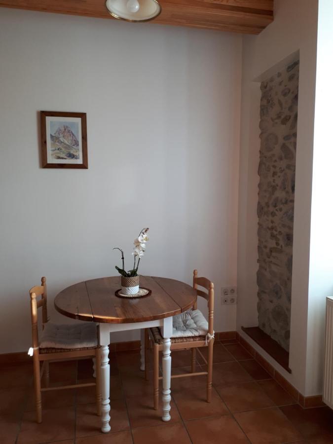Bel Appartement Renove Dans Maison Bigourdane Pouzac Kültér fotó